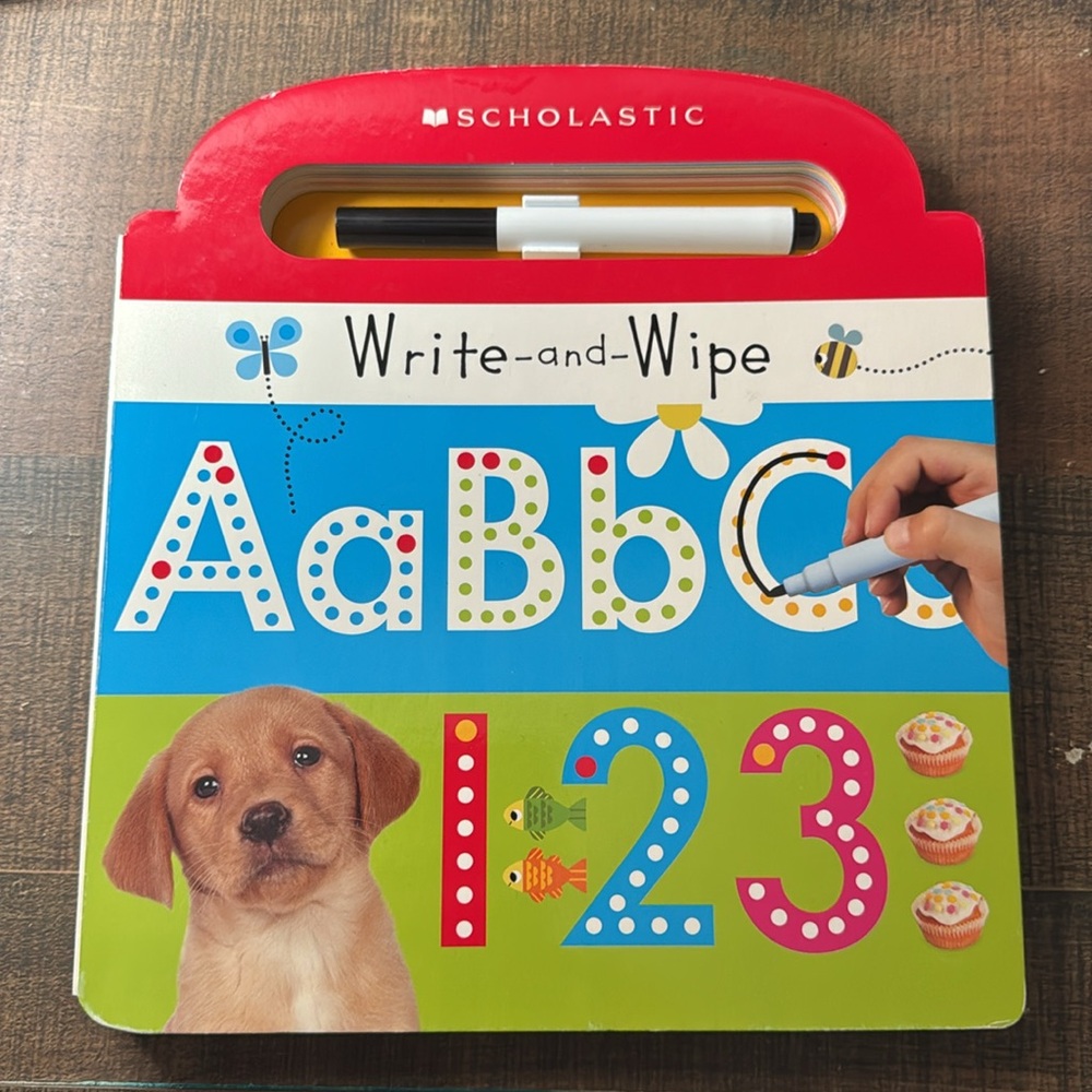 Write and Wipe ABC 123 (Scholastic Early Learners) by Scholastic Inc.